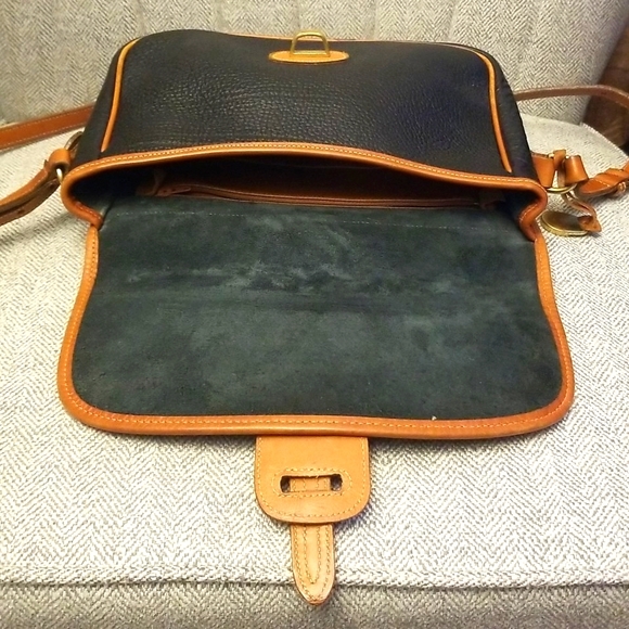 Dooney and Bourke All-Weather Leather Crossbody Bag - Picture 10 of 12